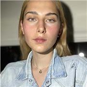 5 ans d'enseignement musical aux enfants, je vis en Iran mais je visite Paris 5,6 mois part